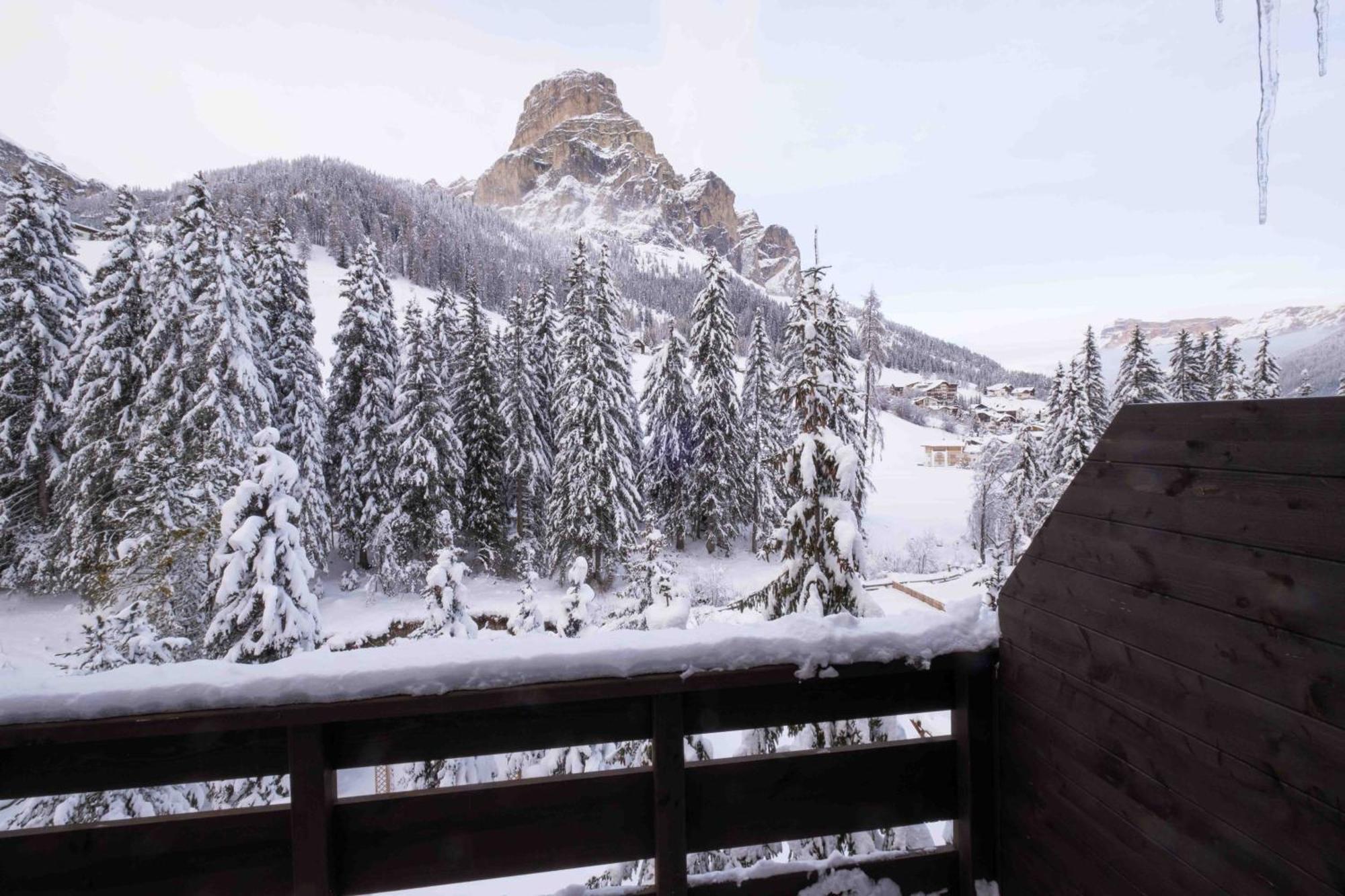 Residence Salvan Corvara Buitenkant foto