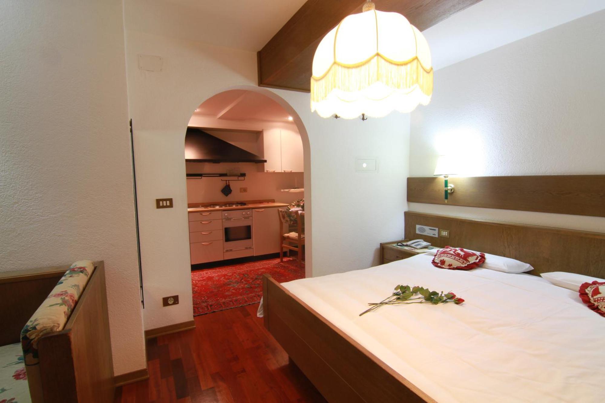 Residence Salvan Corvara Buitenkant foto