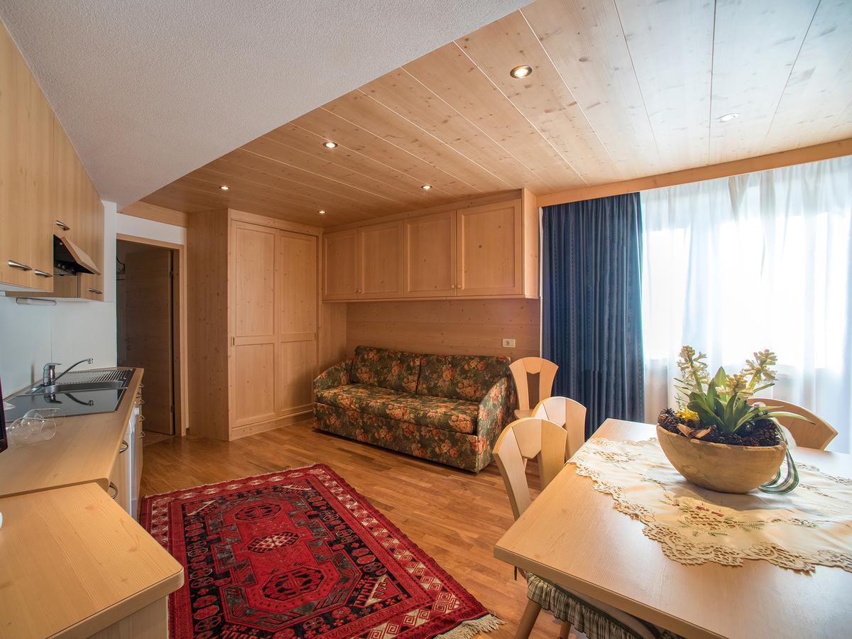 Residence Salvan Corvara Buitenkant foto