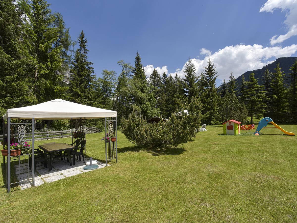 Residence Salvan Corvara Buitenkant foto