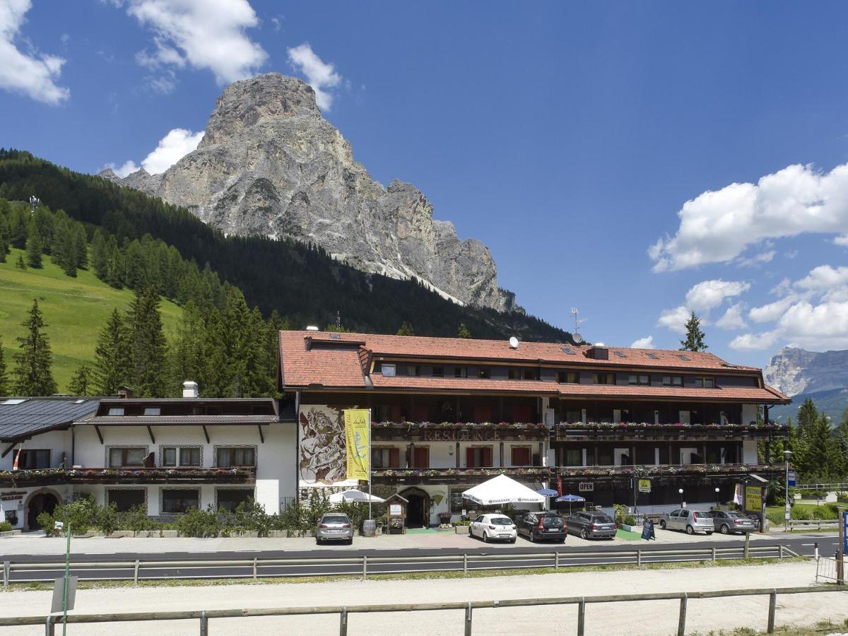 Residence Salvan Corvara Buitenkant foto